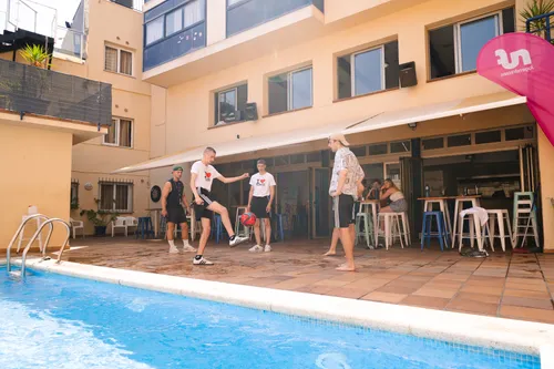 Poolbar im Partyclub Caribe