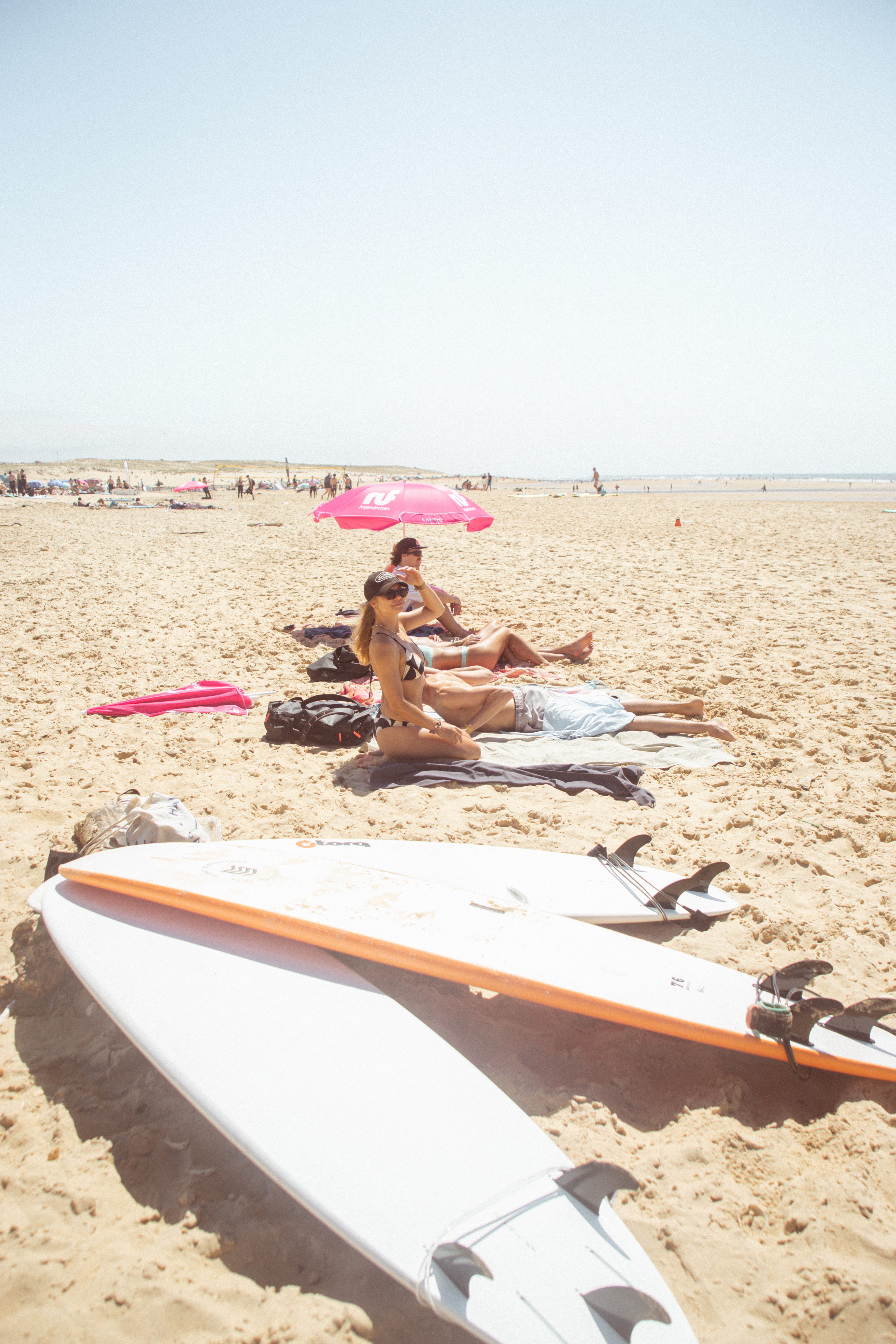 Surfbretter am Strand