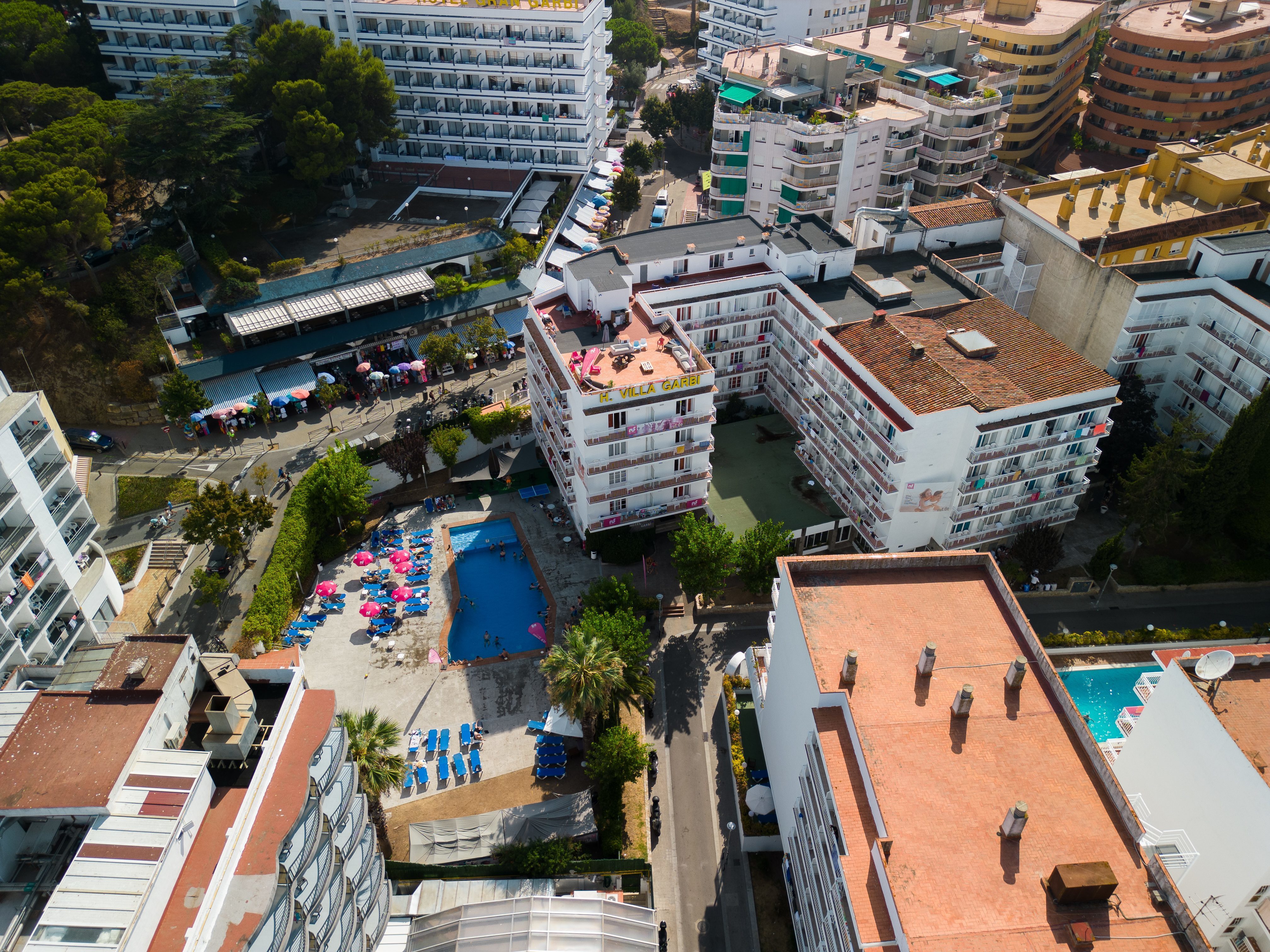 Hotelanlage aus Vogelperspektive