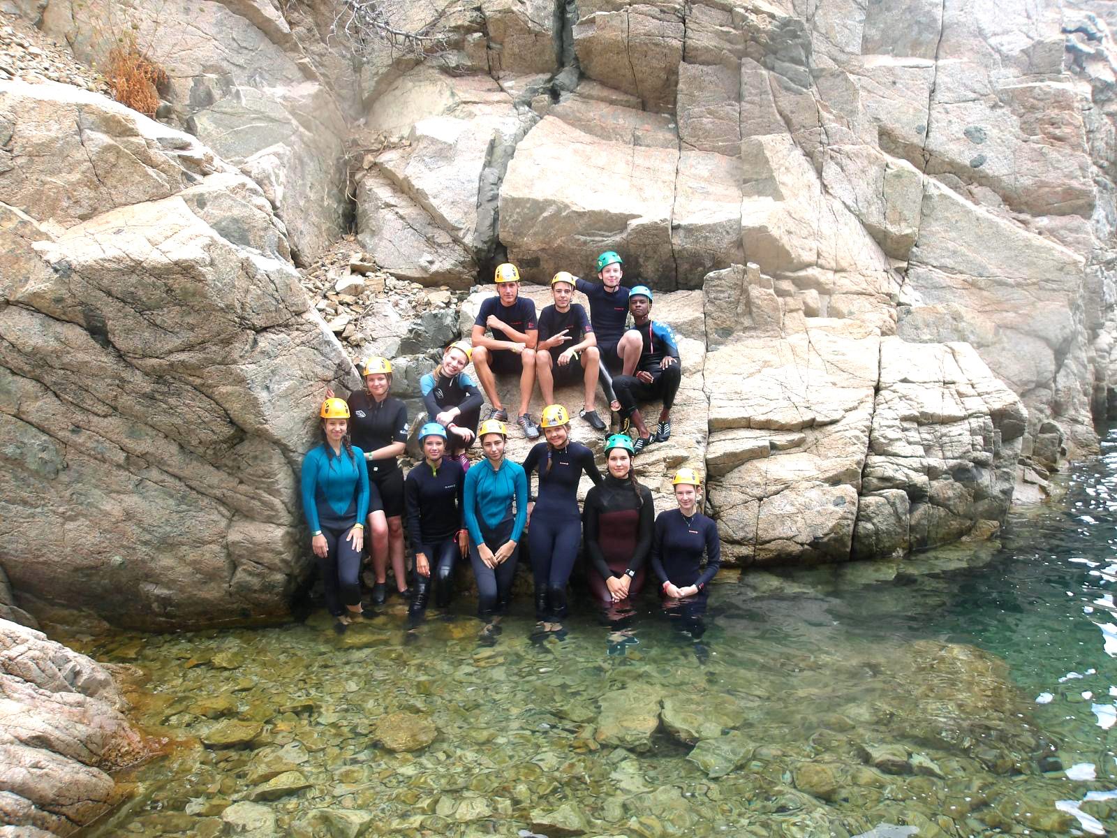 Gäste beim Coasteering