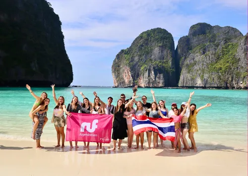 Gruppenfoto am Maya Bay