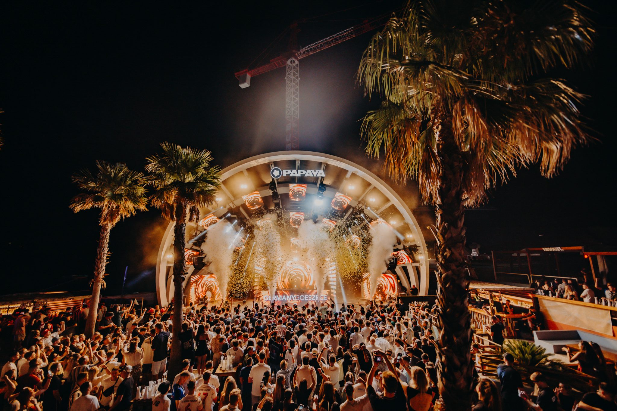 Papaya Open-Air Party