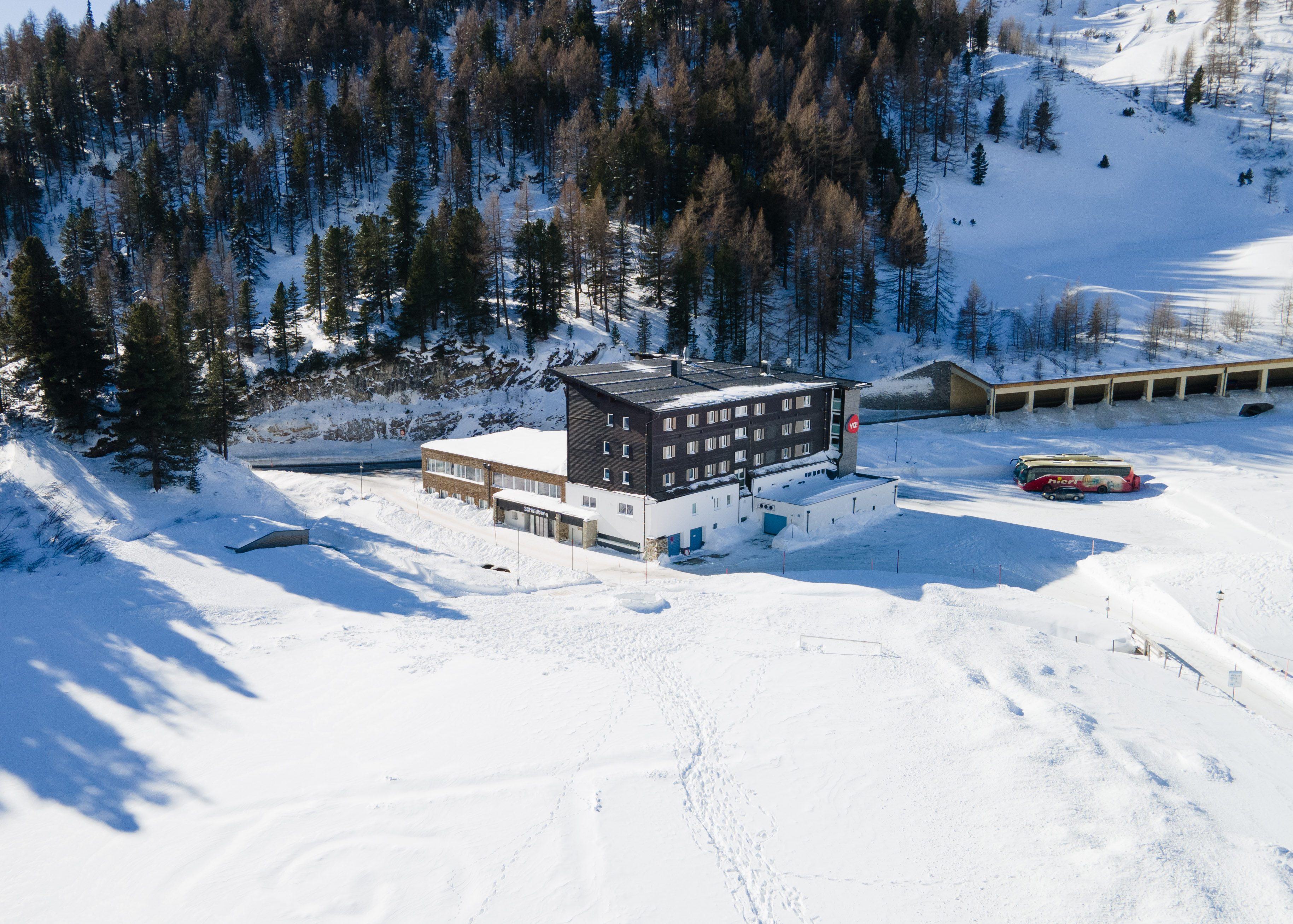 Das Hotel Schaidberg in einer wunderschönen verschneiten Landschaft