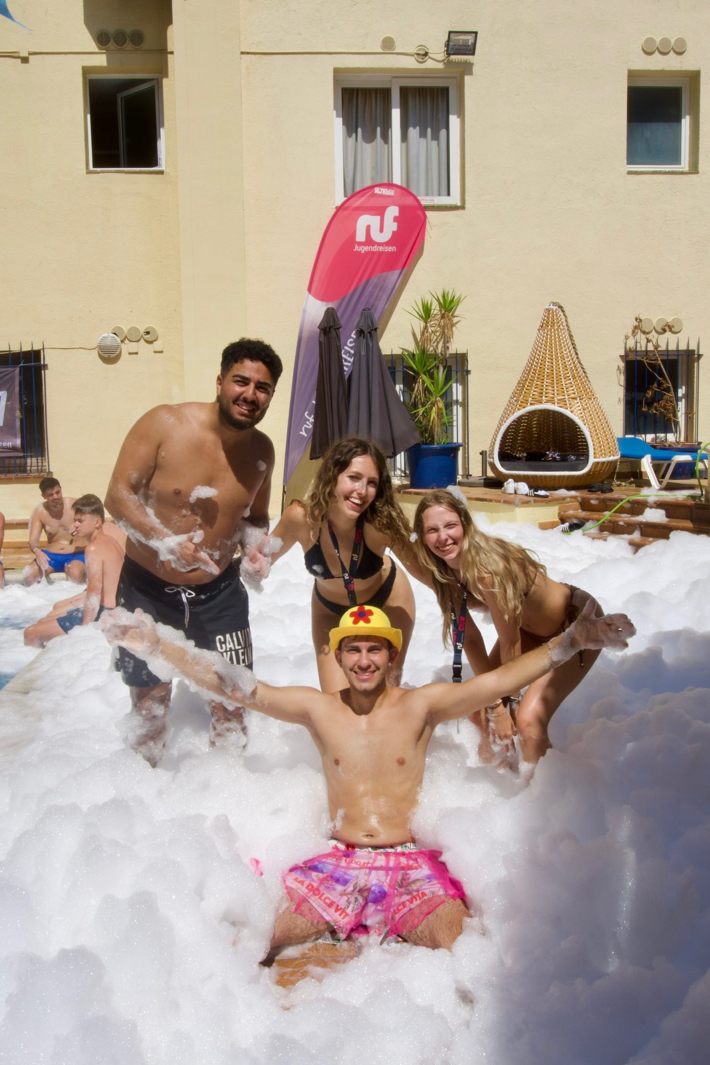 Poolparty Teamer:innen