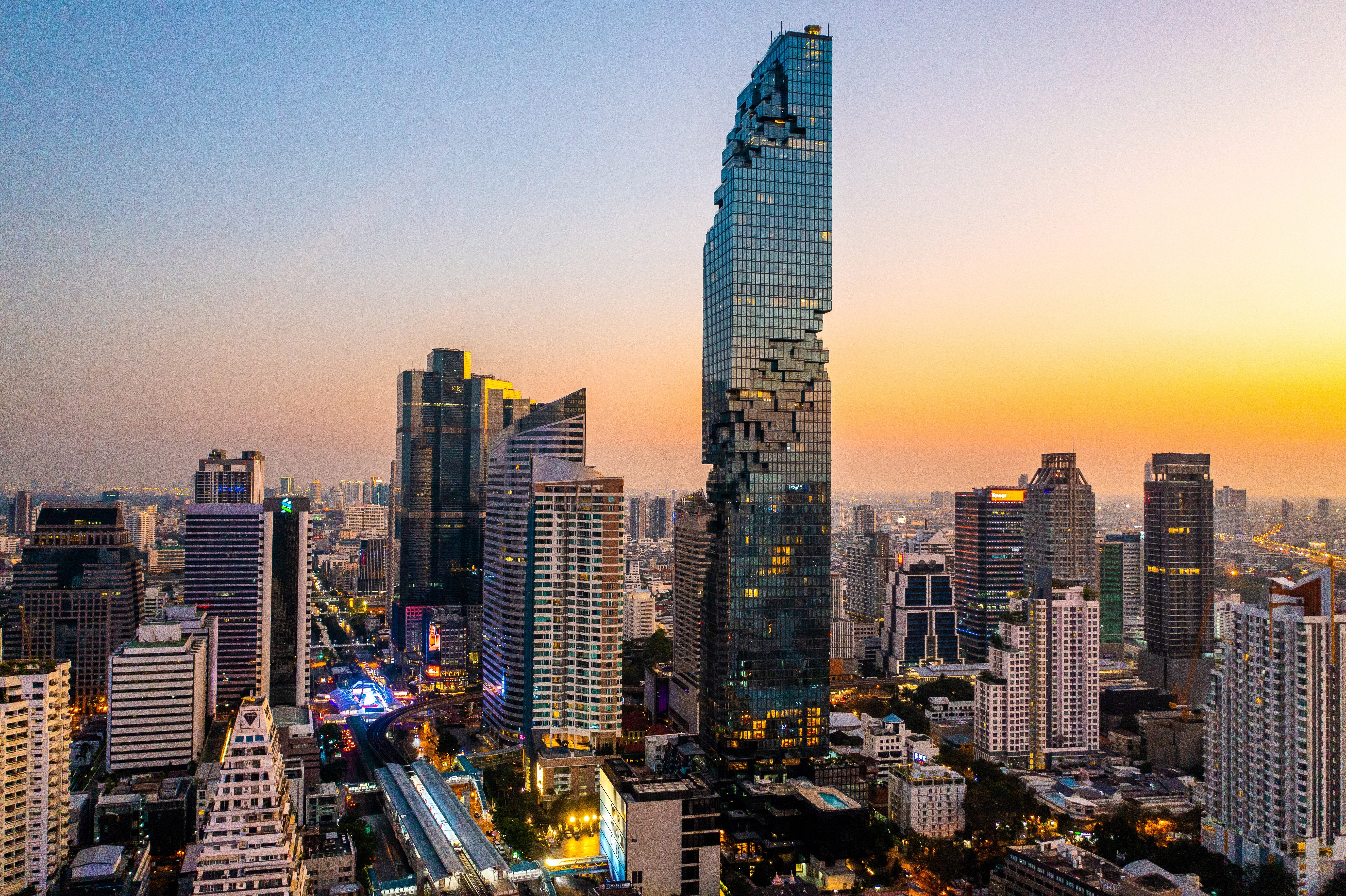 Bangkok Mahanakhon Tower